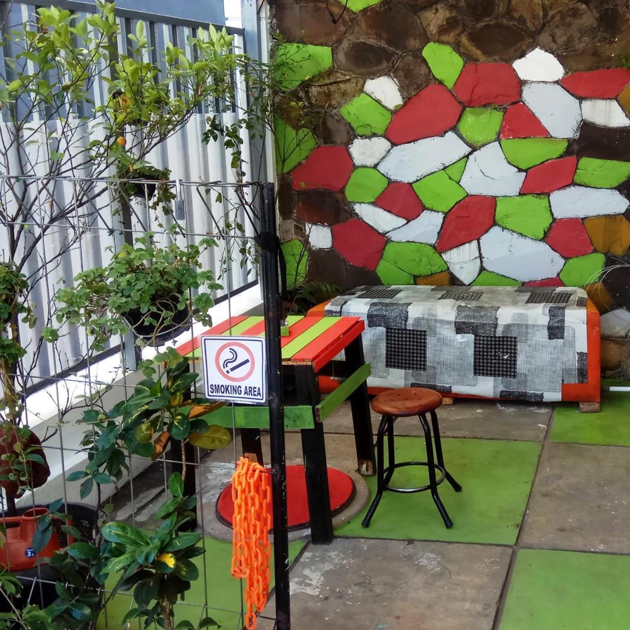 Pinisi Backpacker Hostel Bandung Ngoại thất bức ảnh