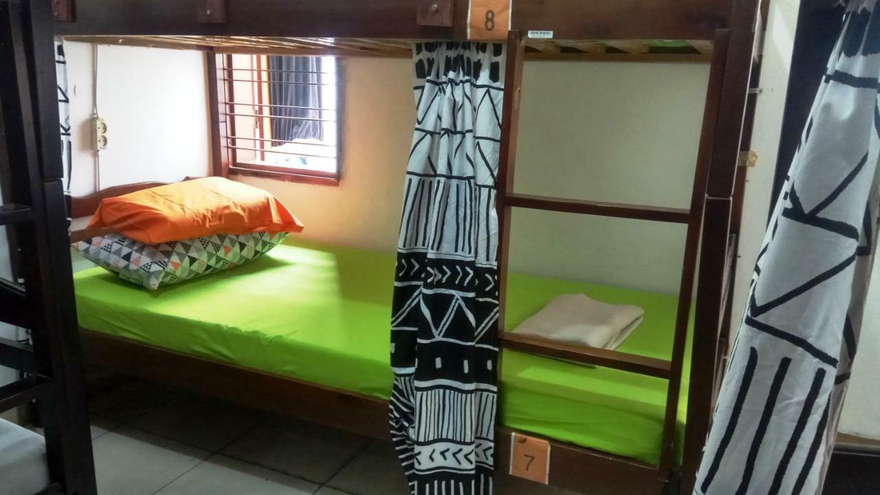 Pinisi Backpacker Hostel Bandung Ngoại thất bức ảnh