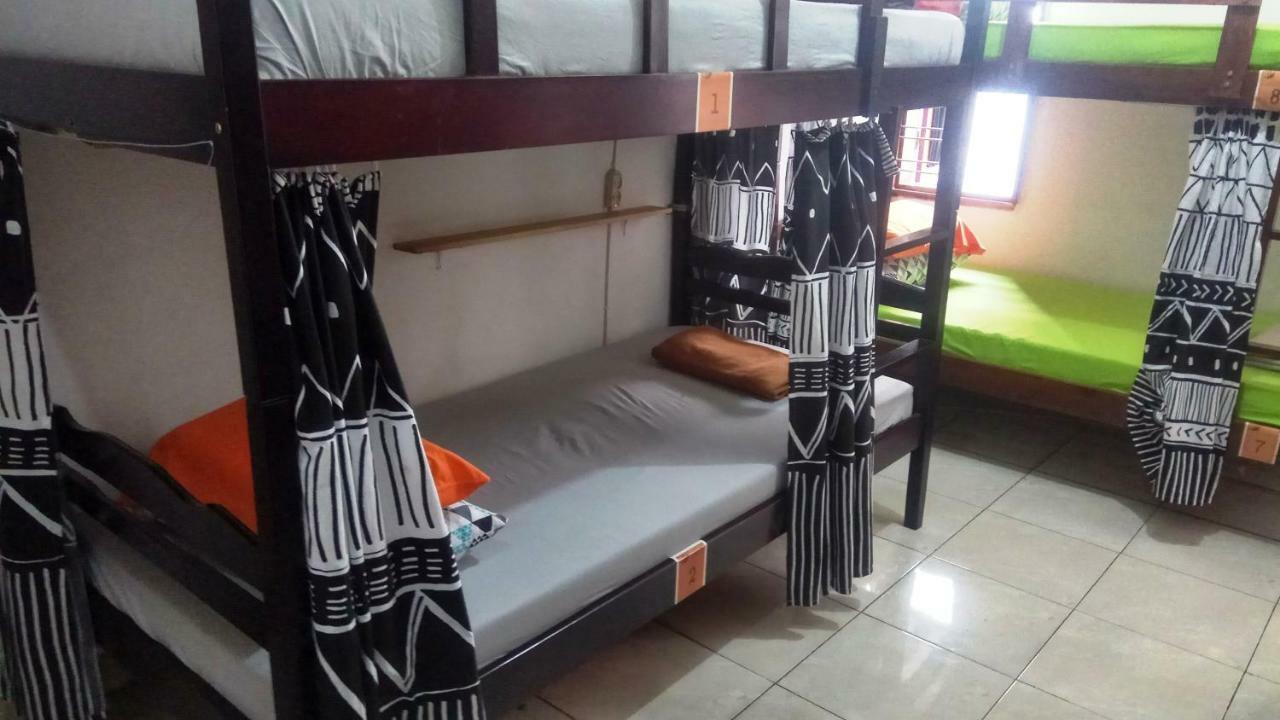 Pinisi Backpacker Hostel Bandung Ngoại thất bức ảnh